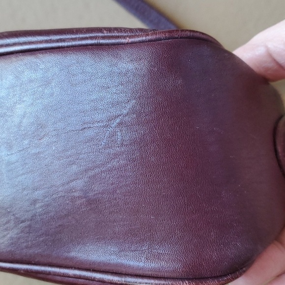 Etienne Aigner VINTAGE brown (plum) leather bag 10 X 7 x 3.5 crossbody - Picture 7 of 11
